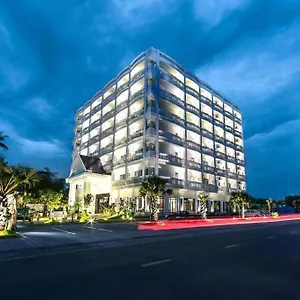 The Palm Сиануквиль